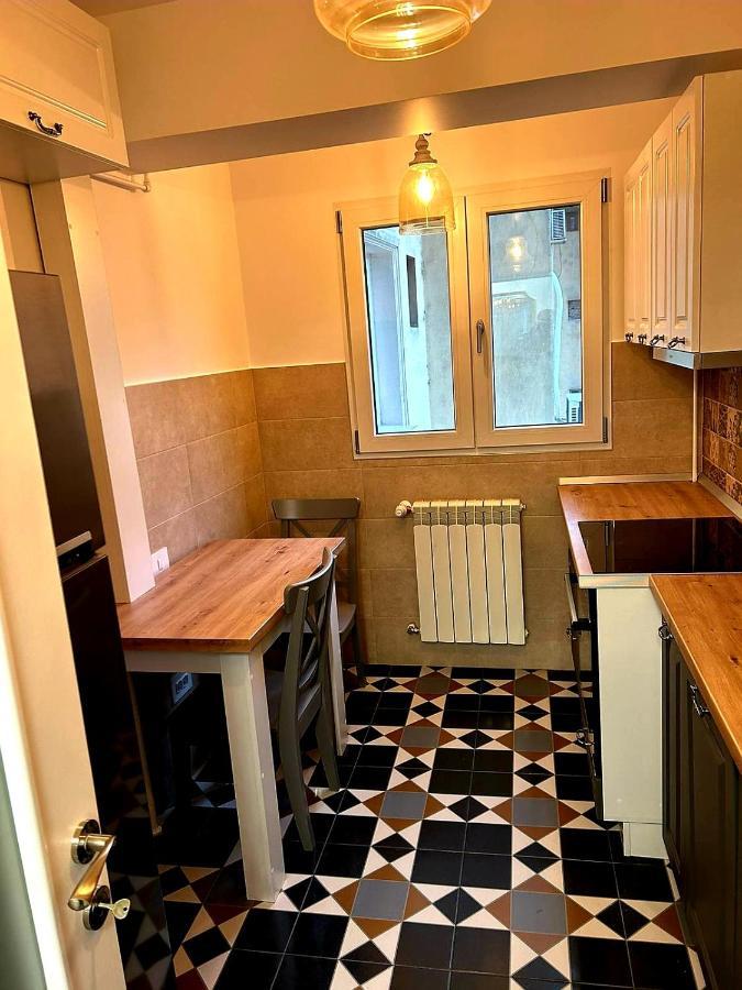 בוקרשט Alex Apartament Central מראה חיצוני תמונה